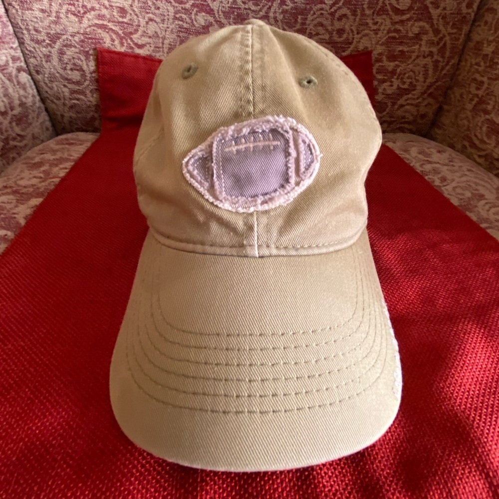 “Life is good” cap.